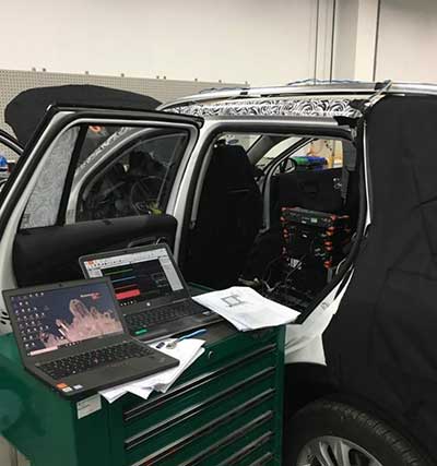 測試中的原型車 安全氣囊ECU支架慣性測量(圖3)